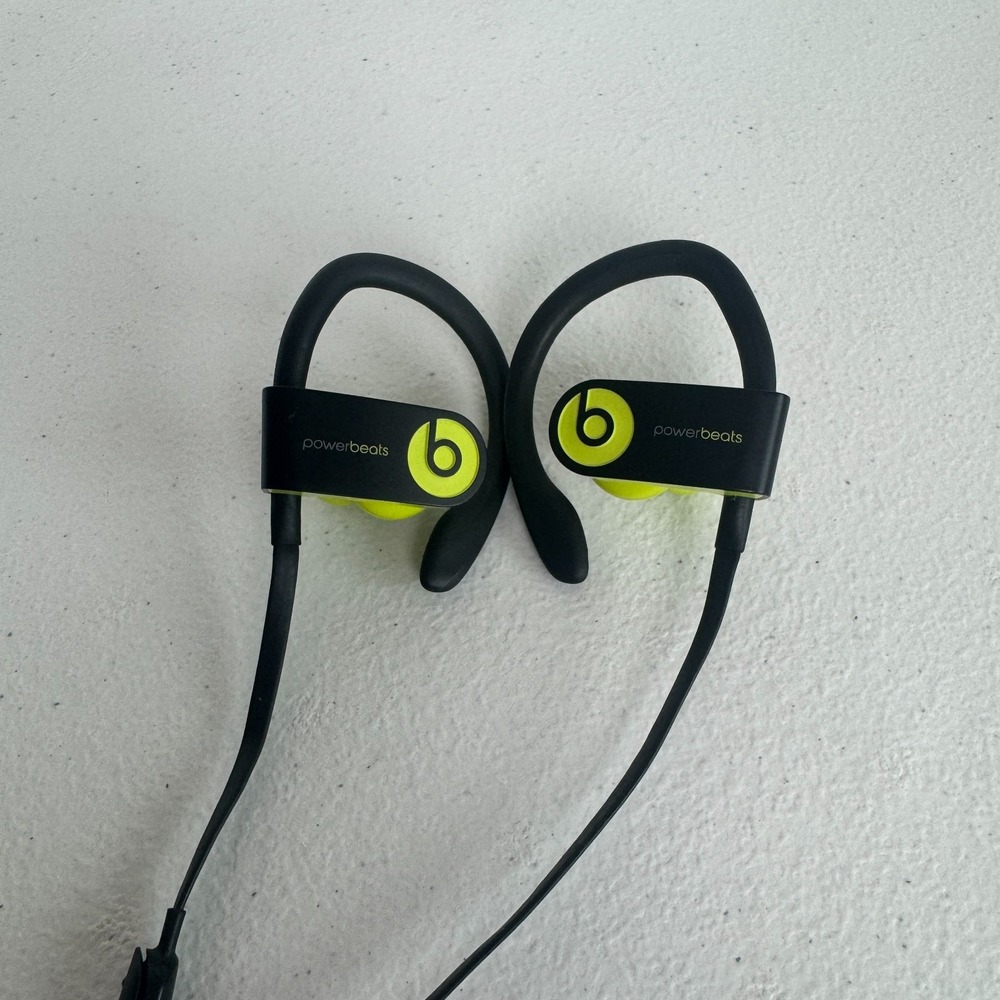 Beats by Dr Dre Powerbeats 2 Wired In Ear Sport Headphones Black Green No USB